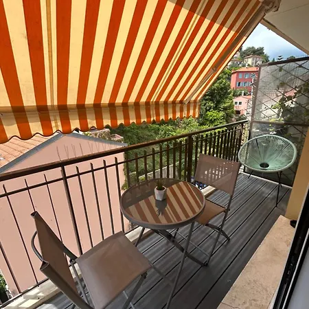 Grand 4 Couchages Gare Routiere Et Train Station Plages Et Casino A Pied Nespresso Netflix Fast Wifi 公寓